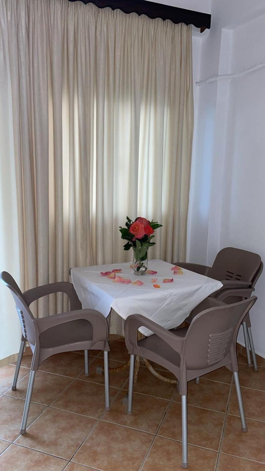 Borsh Beach Apartments - Bba Экстерьер фото