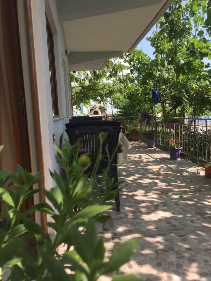Borsh Beach Apartments - Bba Экстерьер фото